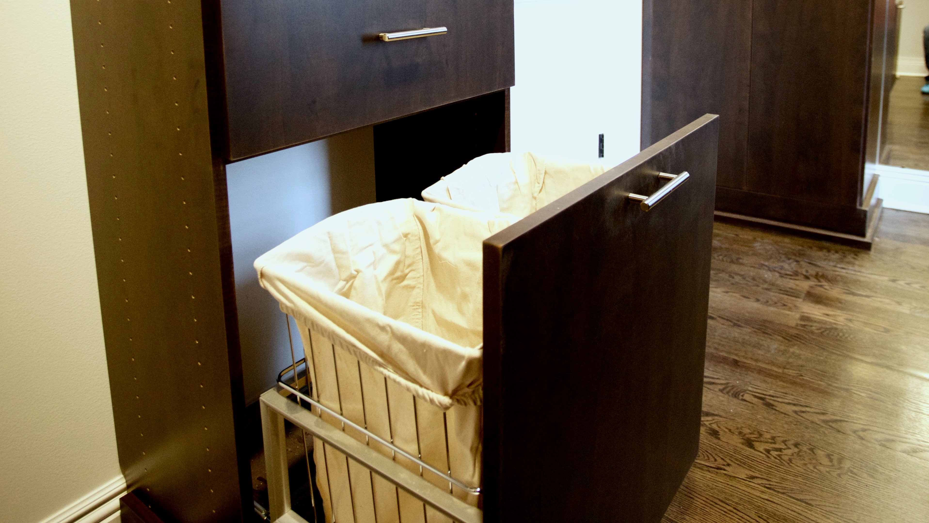 7 Ways to Accessorize Your Closet for ReadytoWear Style